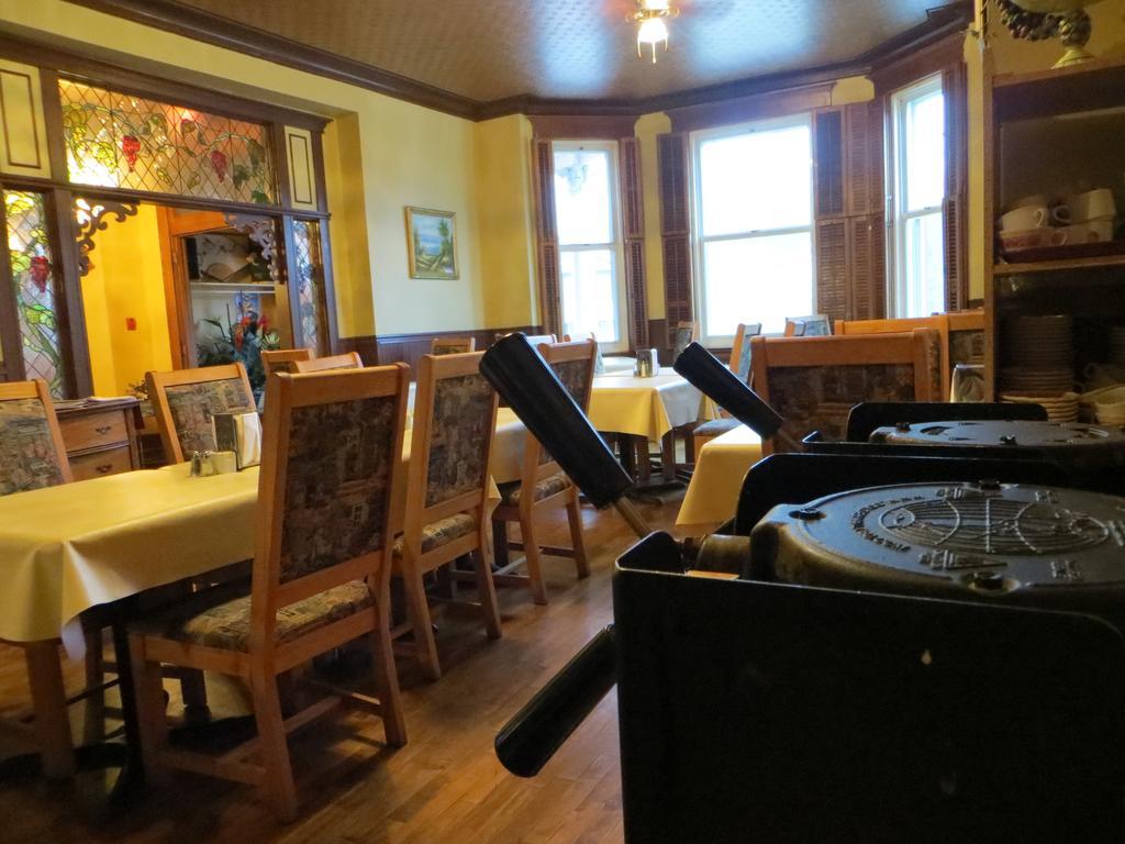 Auberge مونتيبيلو المظهر الخارجي الصورة